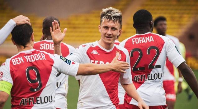 这些赛事中 这些赛事中