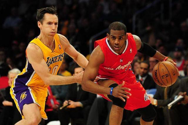 体育CBA季后赛：深圳队客场103-92浙江 总比分1-1战平